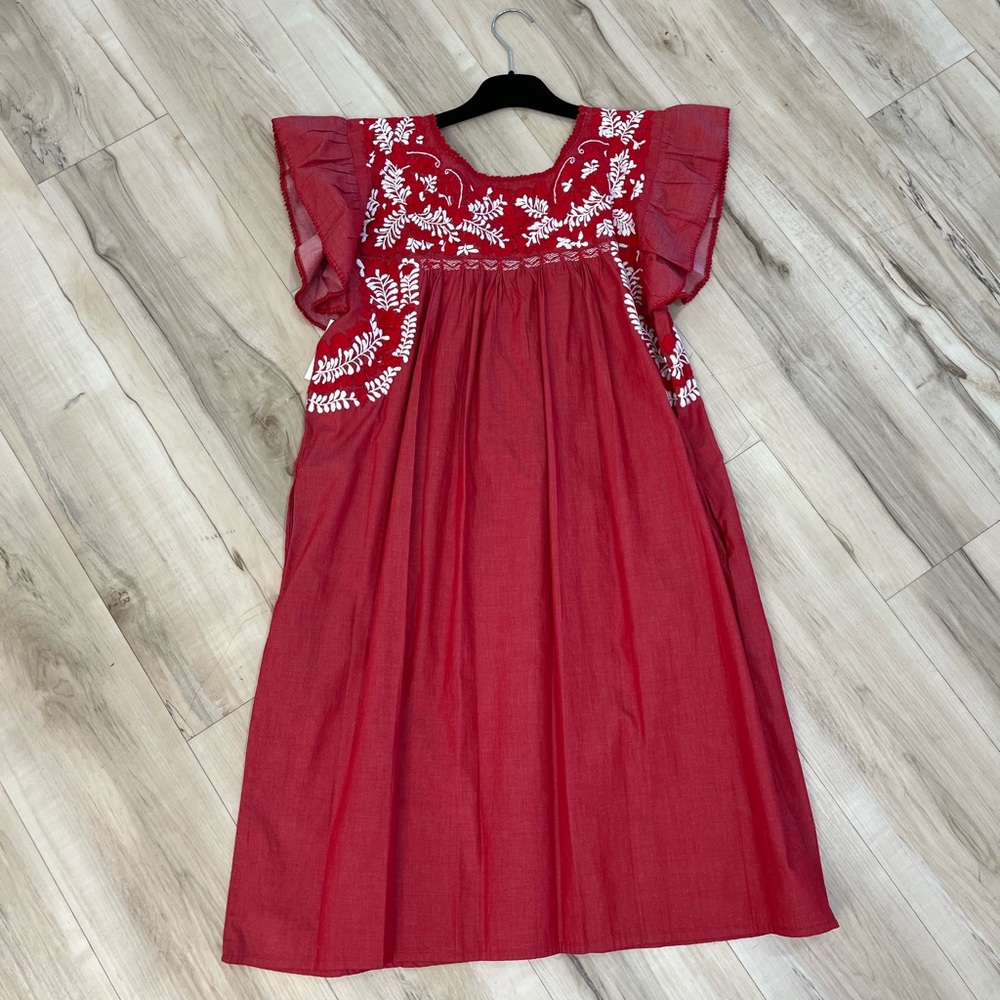 Chic Red Embroidered Mini Dress - Picture 2 of 4